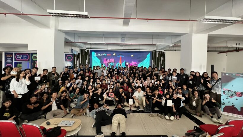 Malang, 23 Januari 2025 – Global Game Jam (GGJ) Malang 2025 berhasil menarik perhatian dengan dukungan signifikan dari berbagai pihak, termasuk Lenovo, yang berperan sebagai salah satu sponsor utama.